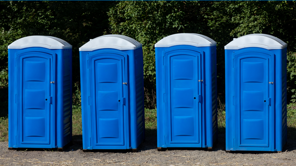 Bild vergr&ouml;&szlig;ern: Mobile Toiletten erg�nzen das Angebot am ZOB.