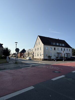 Am 20. Juli startet das Deckensanierungsprogramm in der Windm&uuml;hlenstra&szlig;e - hier Kreuzungsbereich Am Holzhof.
