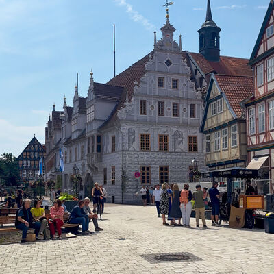 Neuer Platz und Treffpunkt in der Altstadt: der umgestaltete Markt. 

