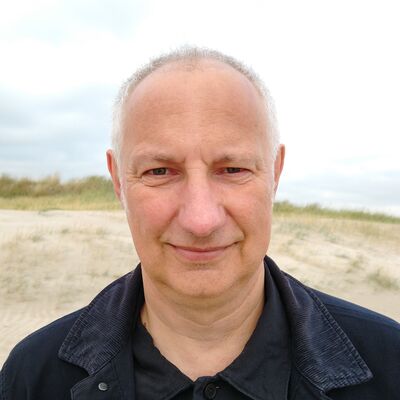 Liest am 3. November am Lauensteinplatz 2: Krimi-Autor Hendrik Berg.